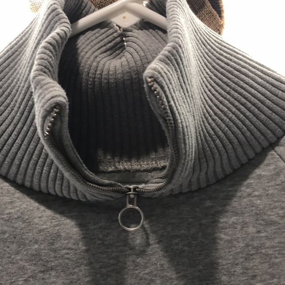 Calvin Klein sweatshirt - Picture 5 of 5